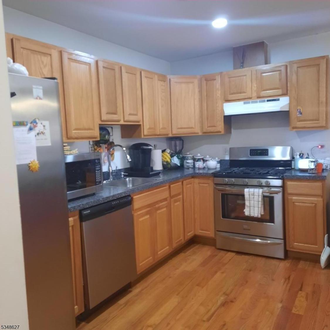 Kitchen 2nd floor