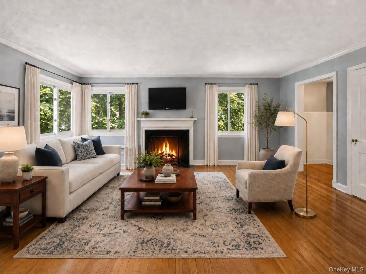 Virtually Staged Livingroom