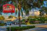 Walking distance from condo-legendary Guppy's Seafood Restaurant! Live as if you are on vacation every day!!