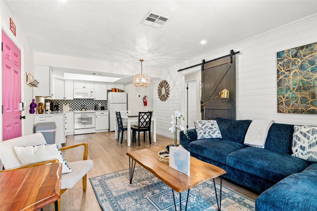 Dolphin/Unit A - with front facing balcony overlooking Gulf Drive