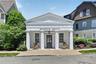 The Warwick Grove postal center adds to the community’s charming village-style feel.