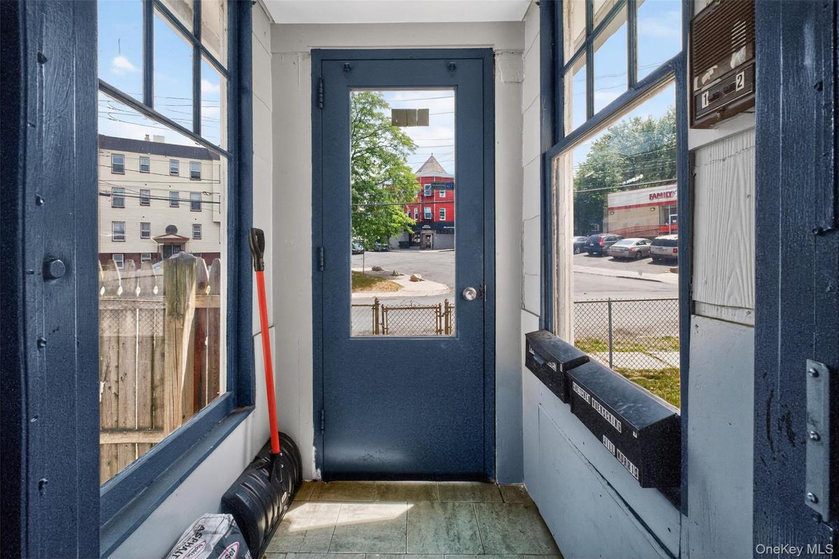 The entry vestibule giving access to both units 1 & 2