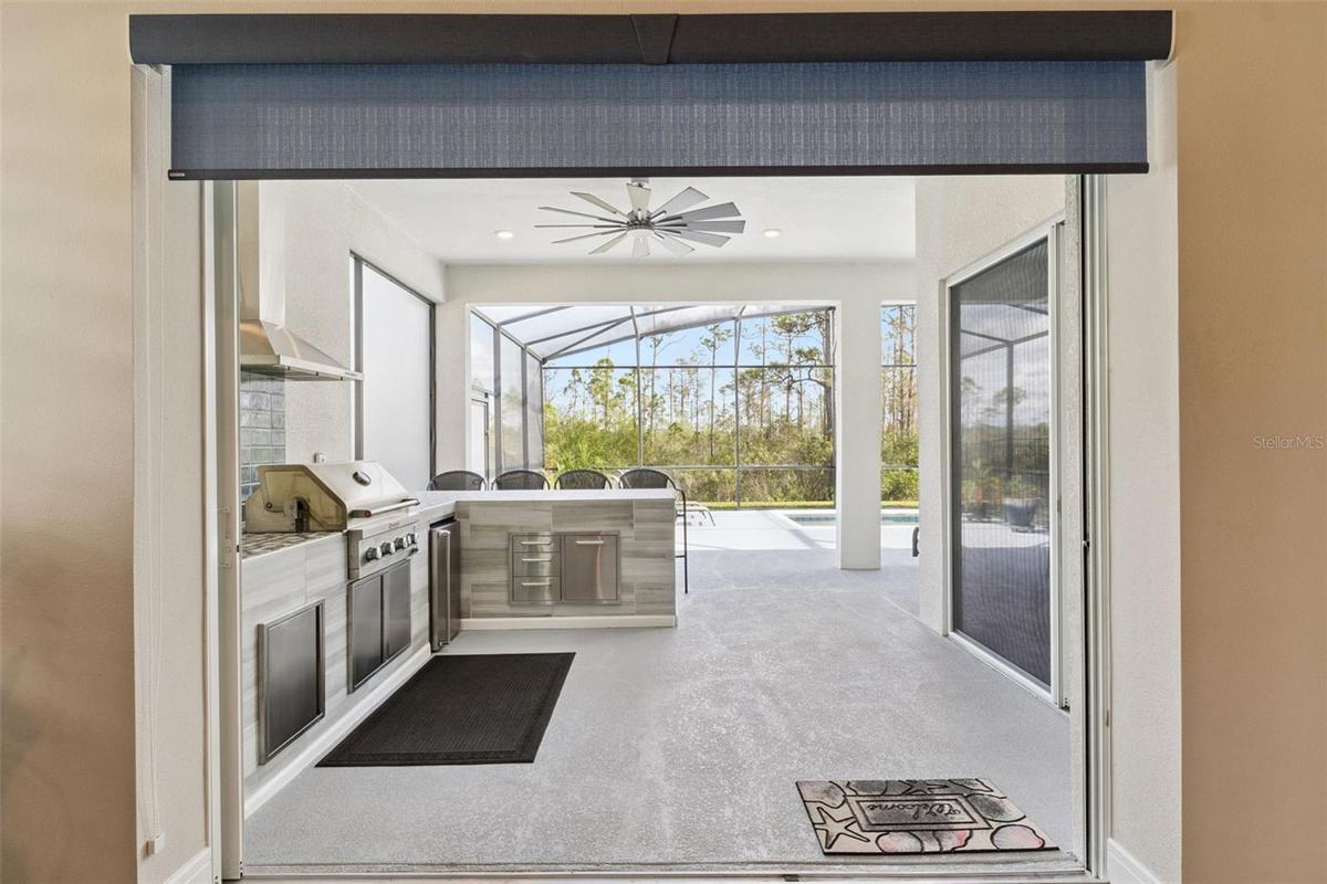 Outdoor Kitchen