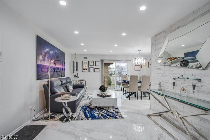 Living room/family room