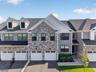 Townhome Villas At Warren