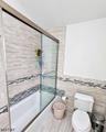 Main Bath tub & shower