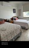 Habitación con dos camas / Bedroom with two beds