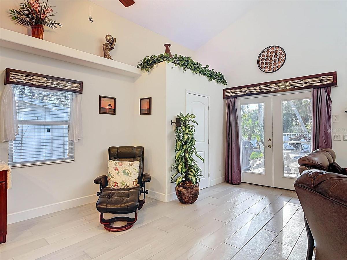 Entry Foyer