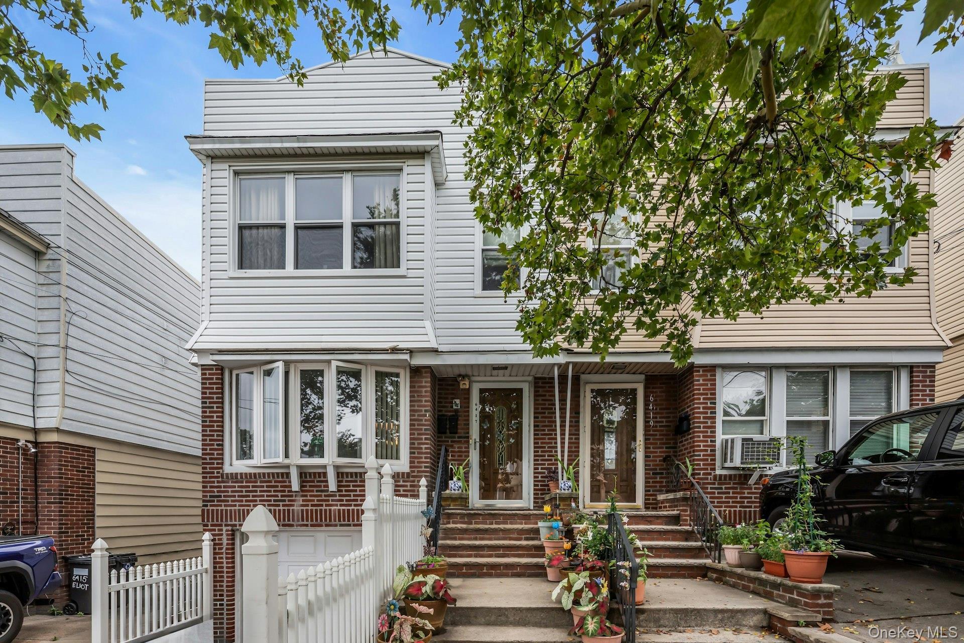 Welcome to your new home - 6417 Eliot Avenue!