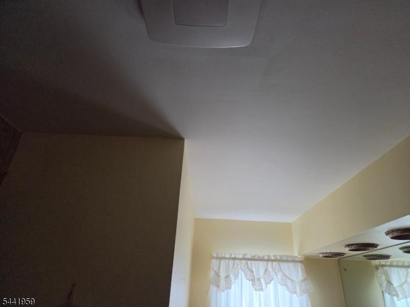 Main Bath Ceiling