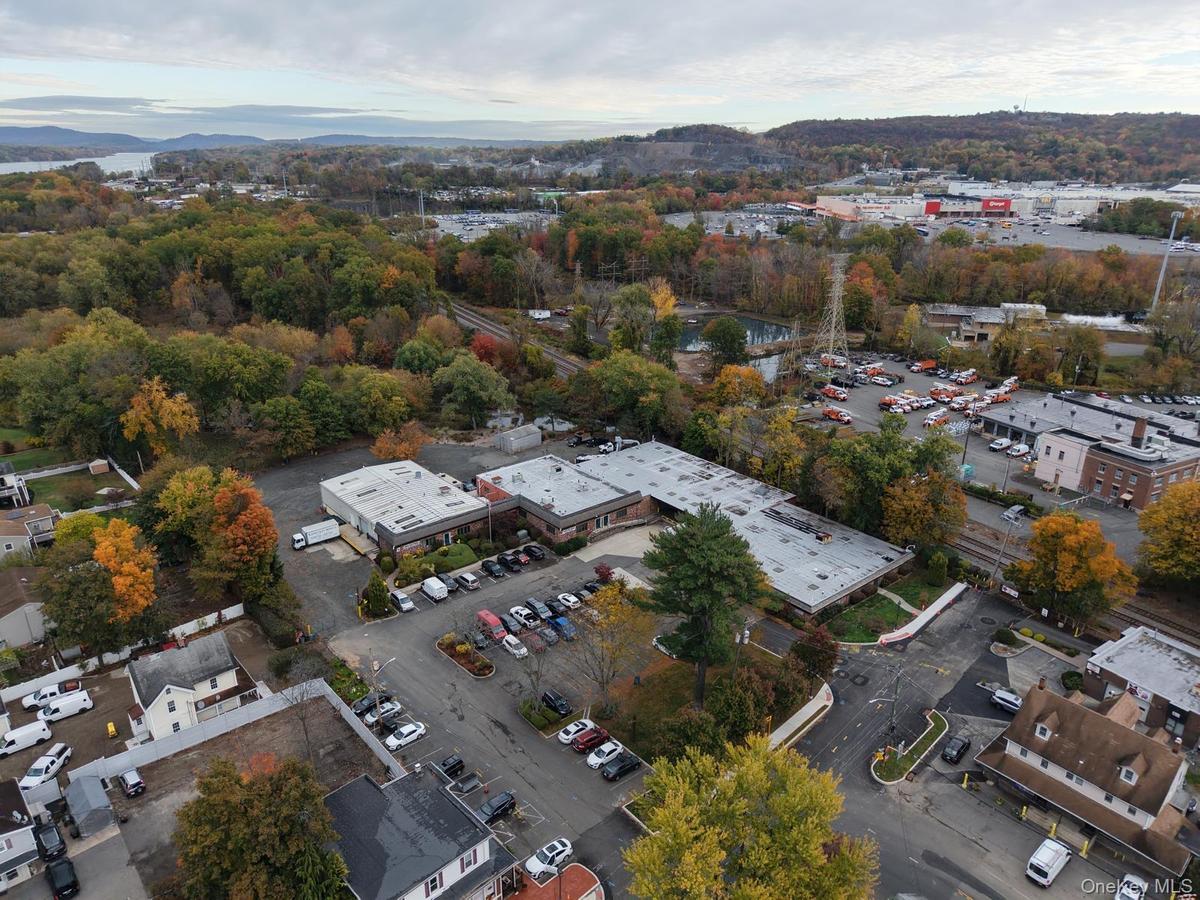 Bird's eye view of a mountain backdrop
