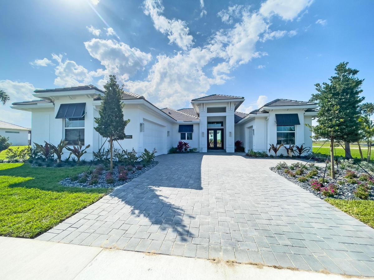 Front Elevation 13952 Belterra Dr