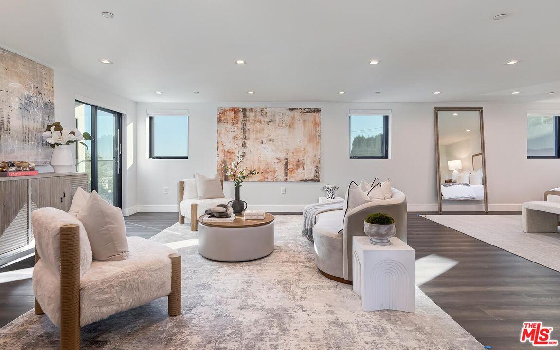 Sitting area