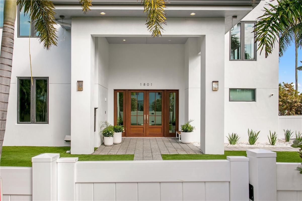 Front door facing Pass A Grille Way