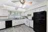Eat-in Kitchen