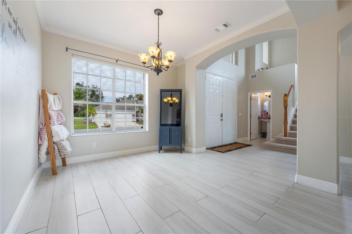 Spacious dining area easily accommodates gatherings and entertaining.