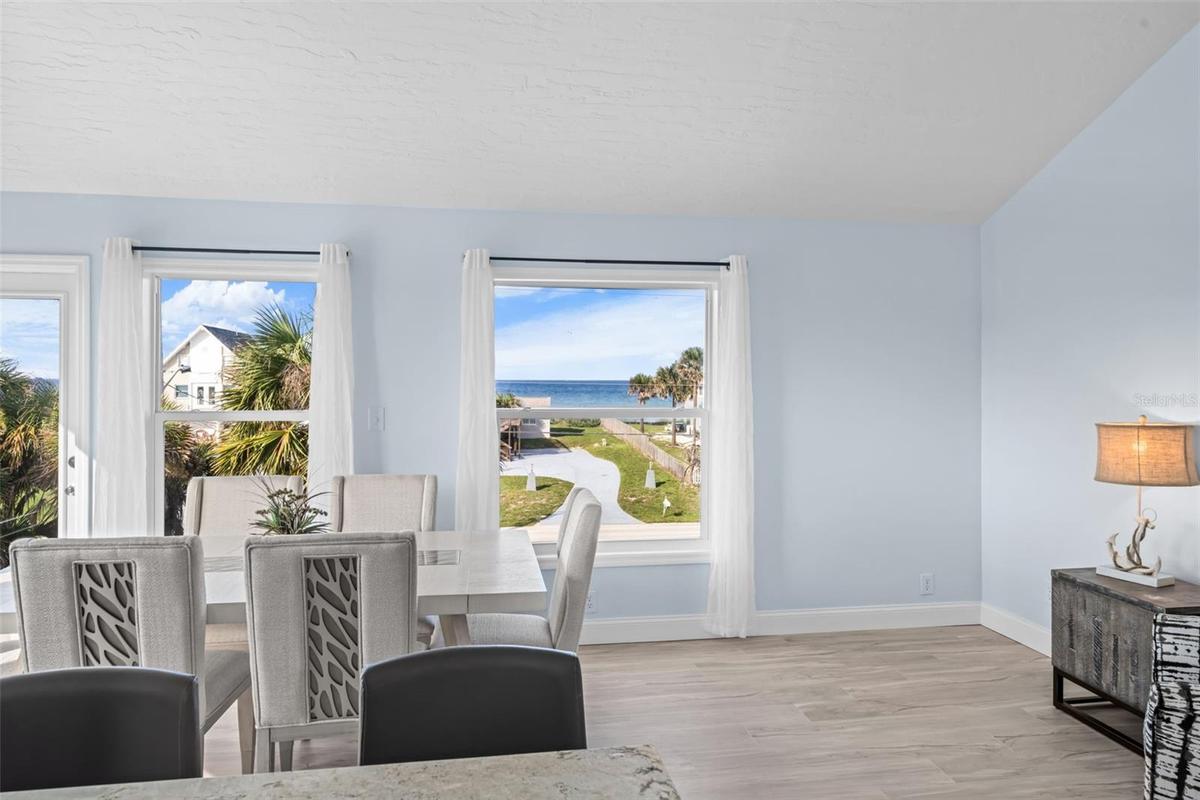 OCEAN VIEW - Dining Room