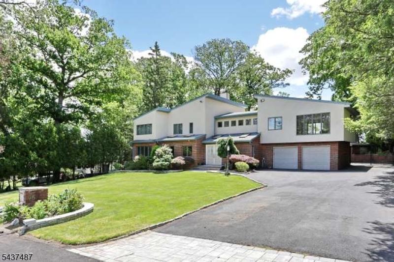 Generous Driveway