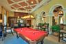 Pool table & kitchen for social get togethers!