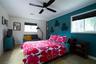 Bright and spacious guesthouse bedroom