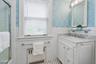 En Suite Bath