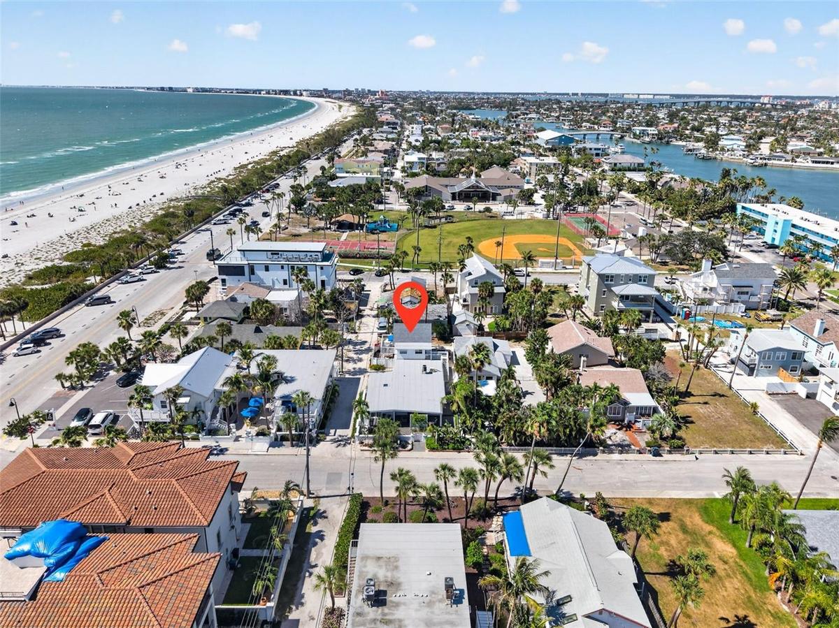 The Sea Loft Unit of the Triplex, Steps to the Gulf and Award Winning Beach,