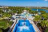 Resort flowrider