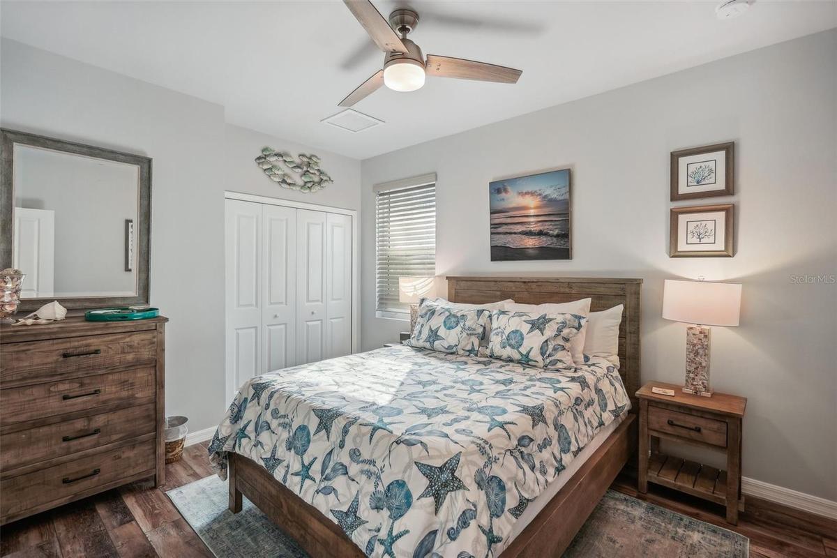Guest bedroom 1