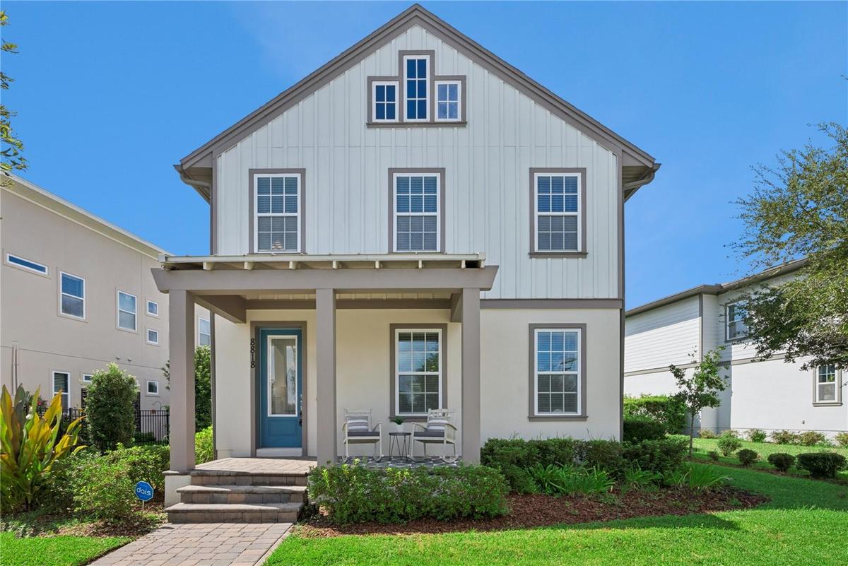 WELCOME HOME to this gorgeous home with LAKE VIEWS!!