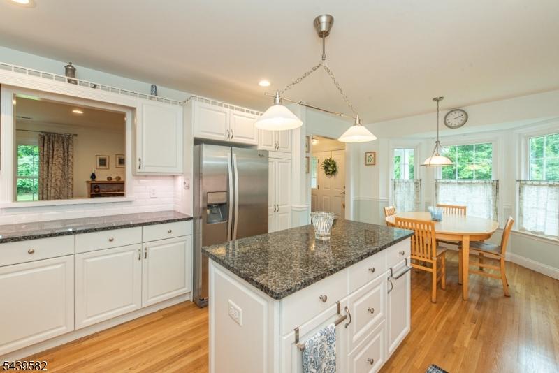Newly Renovated Kitchen