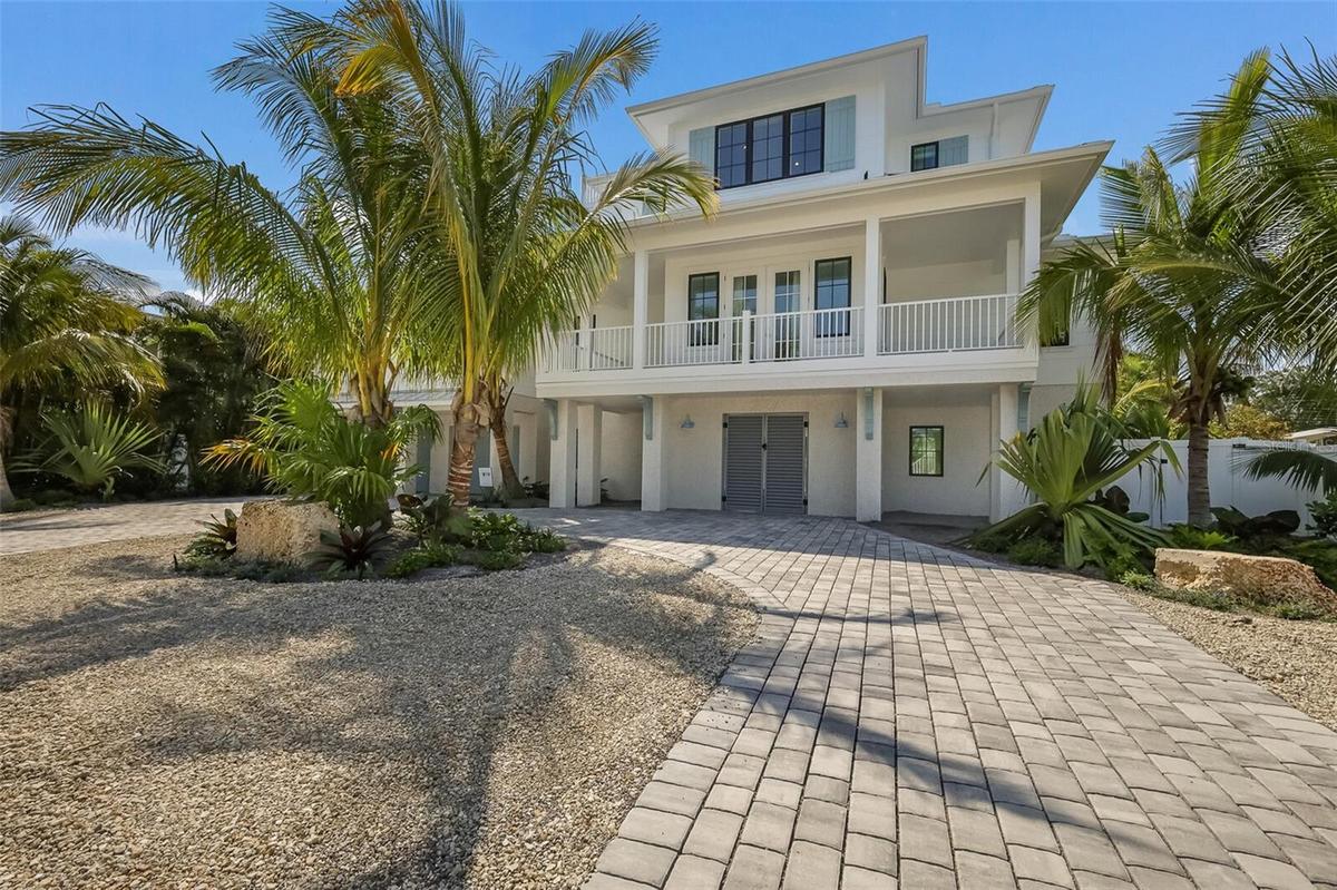 227 S Harbor Drive Holmes Beach FL 34217 MLS #A4684262