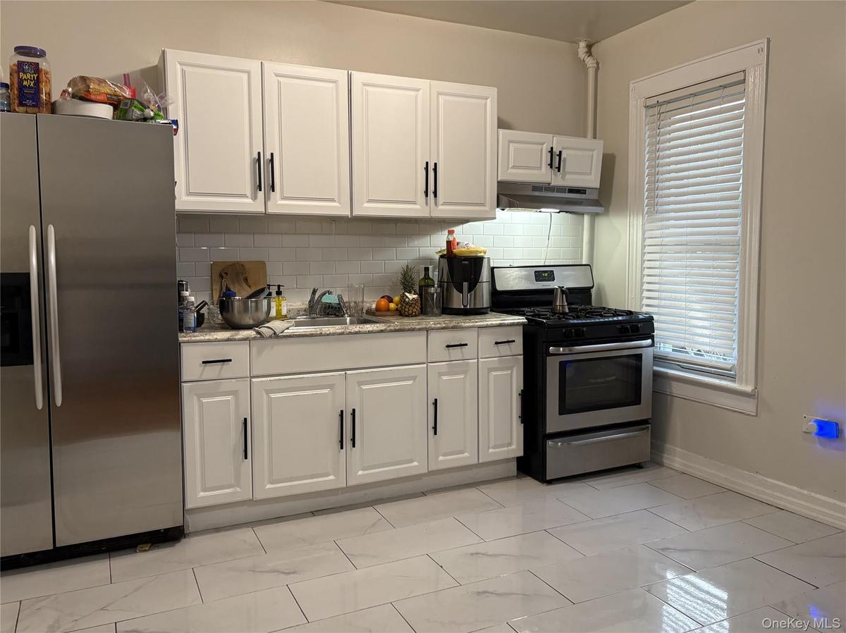 1st Fl Kitchen
