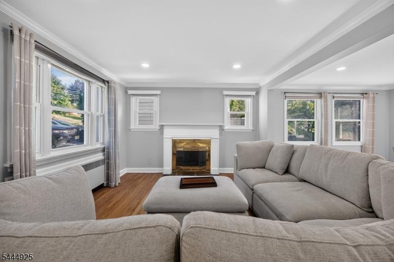Living Room w/Fireplace