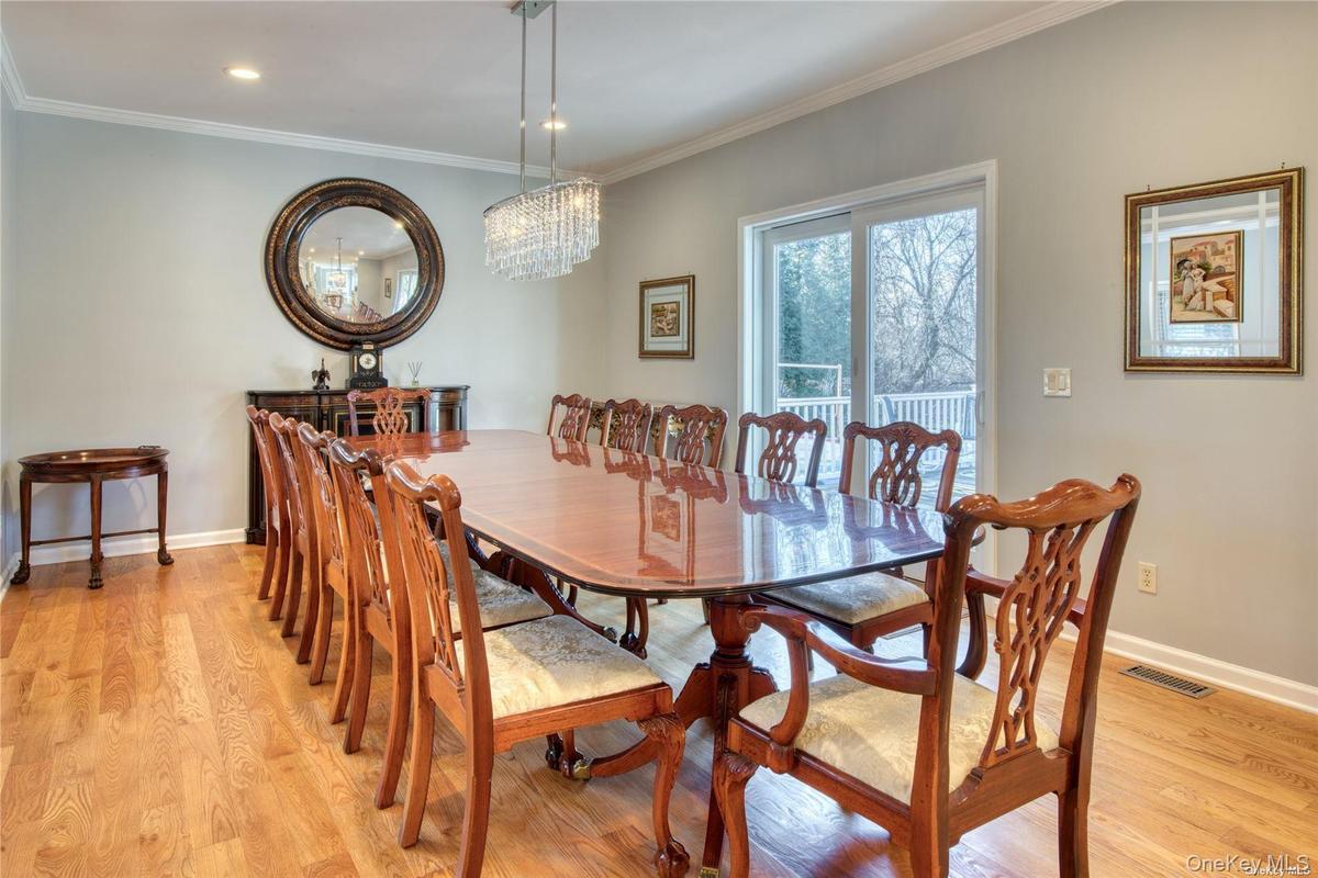 Spacious Dining Room