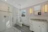 Junior en suite bathroom
