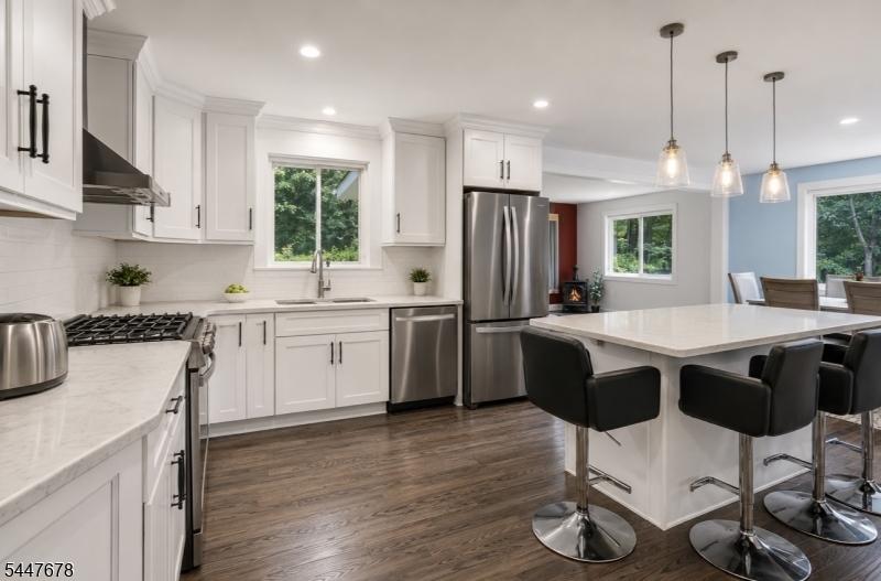 Kitchen with center island