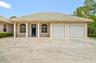1BR/1Bth guest house with office and 2 car garage