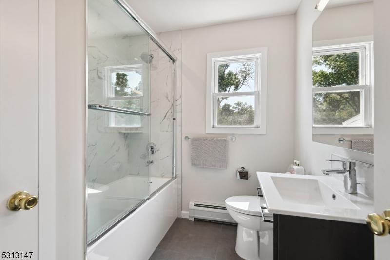 STUNNING NEW BATHROOM