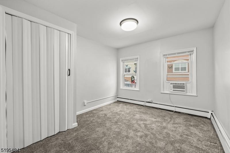 Bed room 1