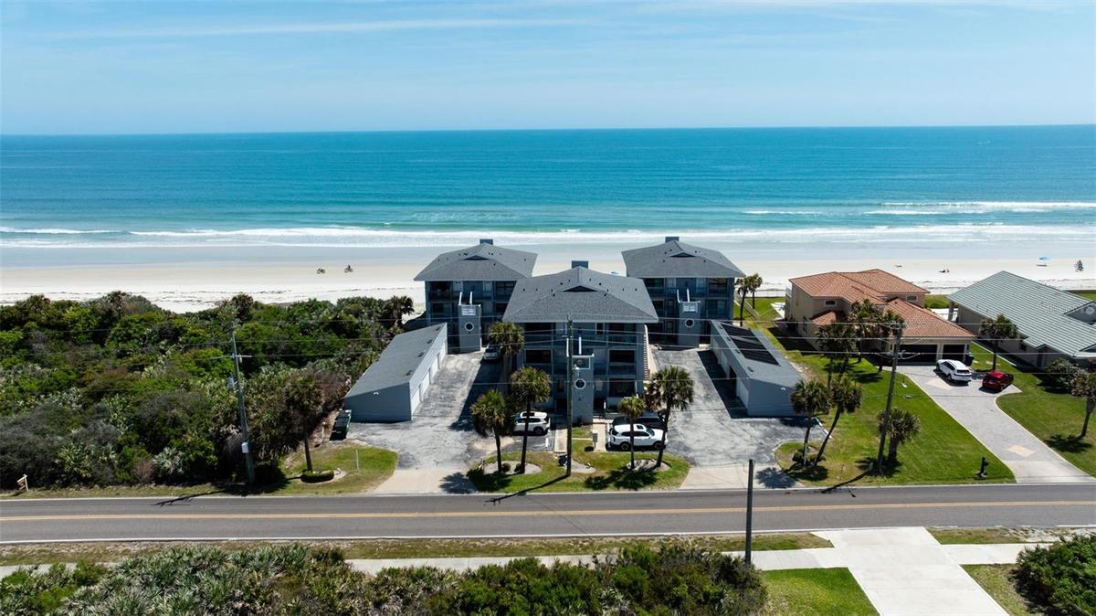 Welcome to Paradise! Direct oceanfront Condo in gorgeous Ponce Inlet