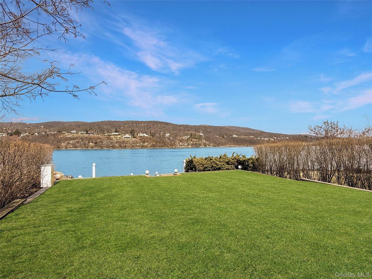 Expansive yard and waterfront Hudson River access
