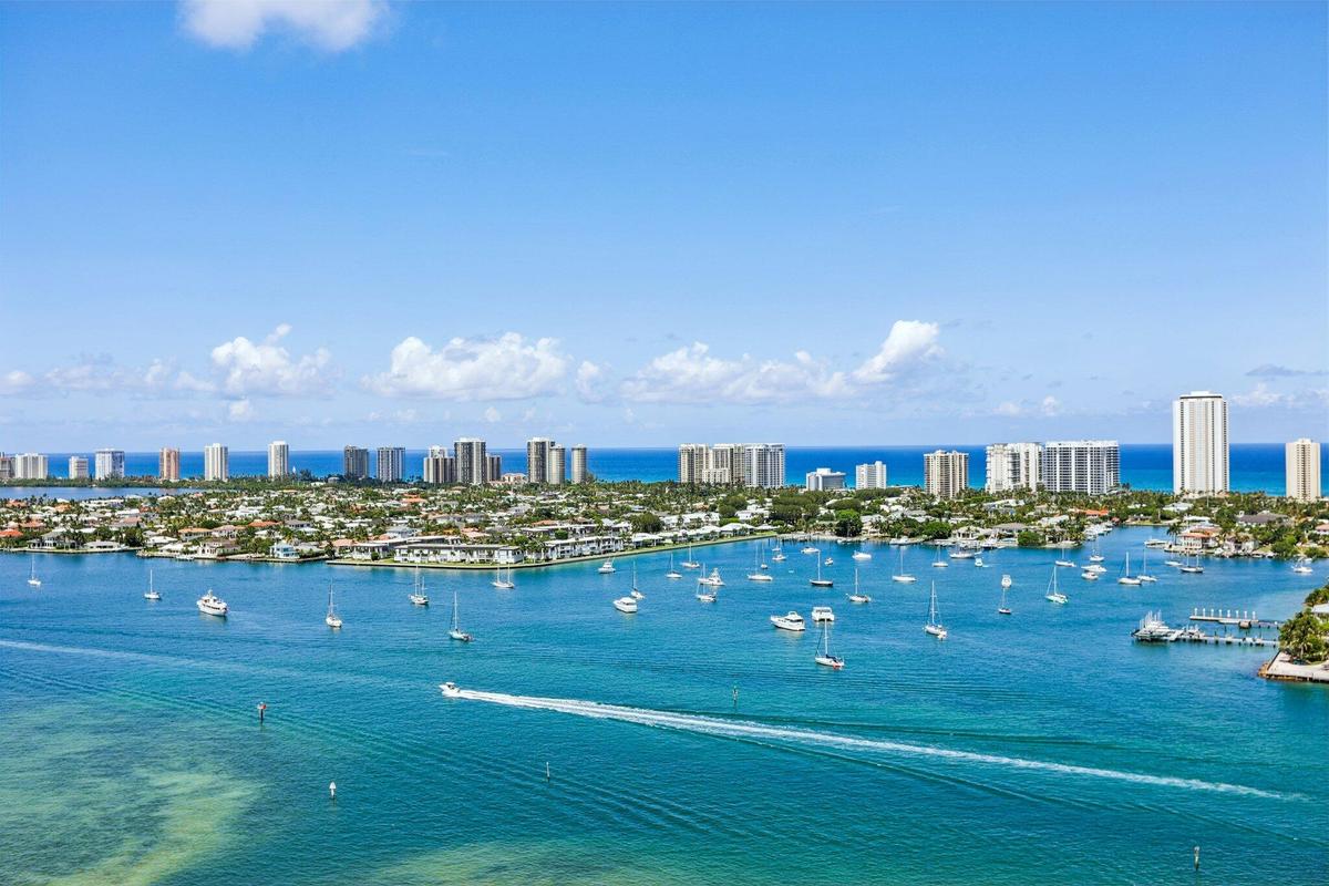42-web-or-mls-Lake Shore Dr 2508-S2105-0