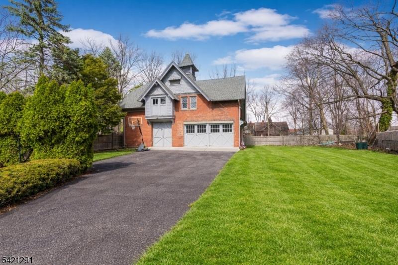 Carriage House