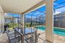 Covered outdoor dining & BBQ