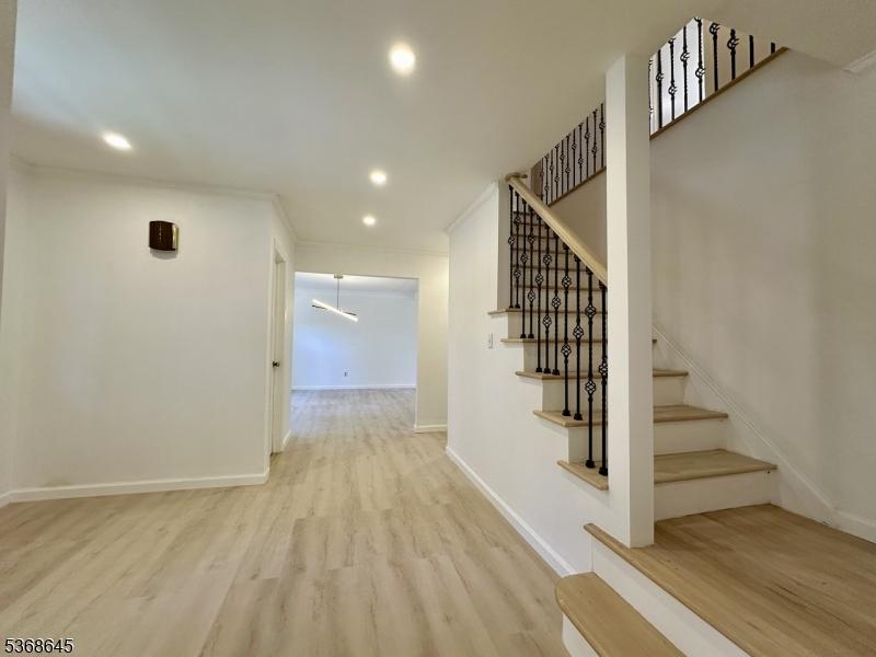 Center Hall Entranceway