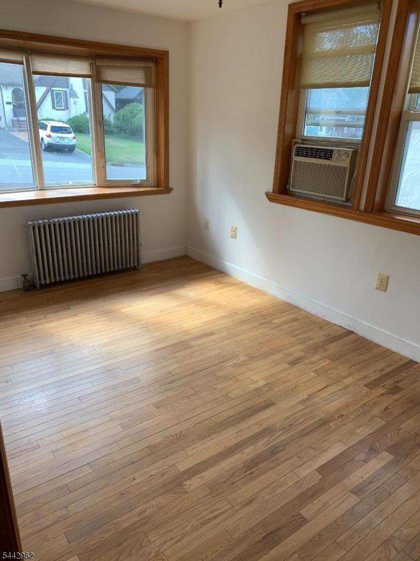 1ST FLOOR BED/OFFICE