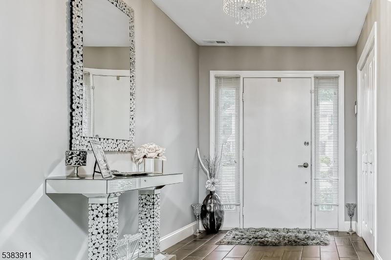 Large foyer with double close