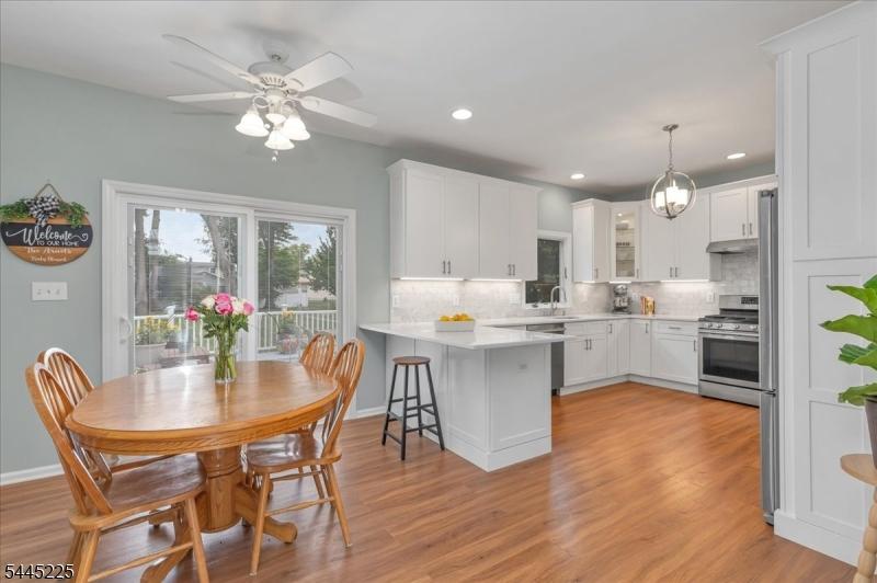 Kitchen with Breakfast