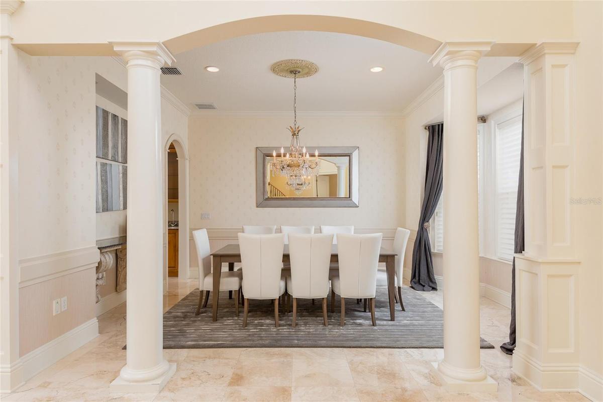 formal dinign room