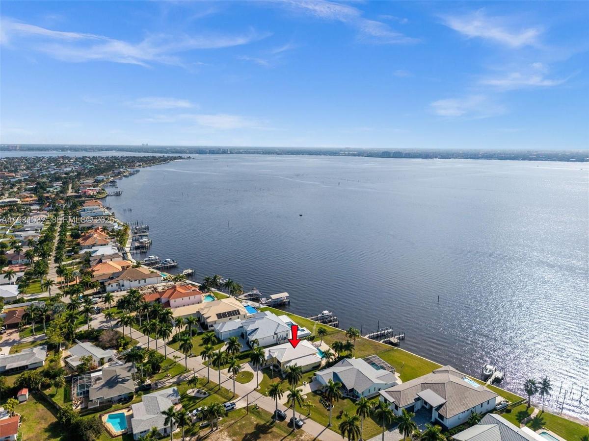 Direct Riverfront Sailboat Gulf Access